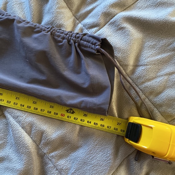 Columbia Capris - Picture 6 of 7